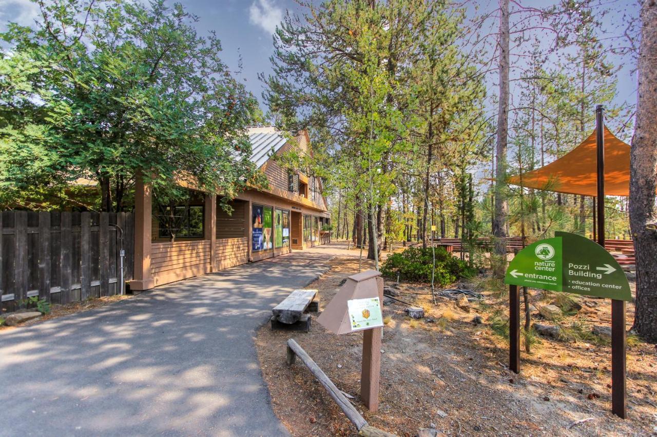 Tree Branch Cabin Санрівер Екстер'єр фото